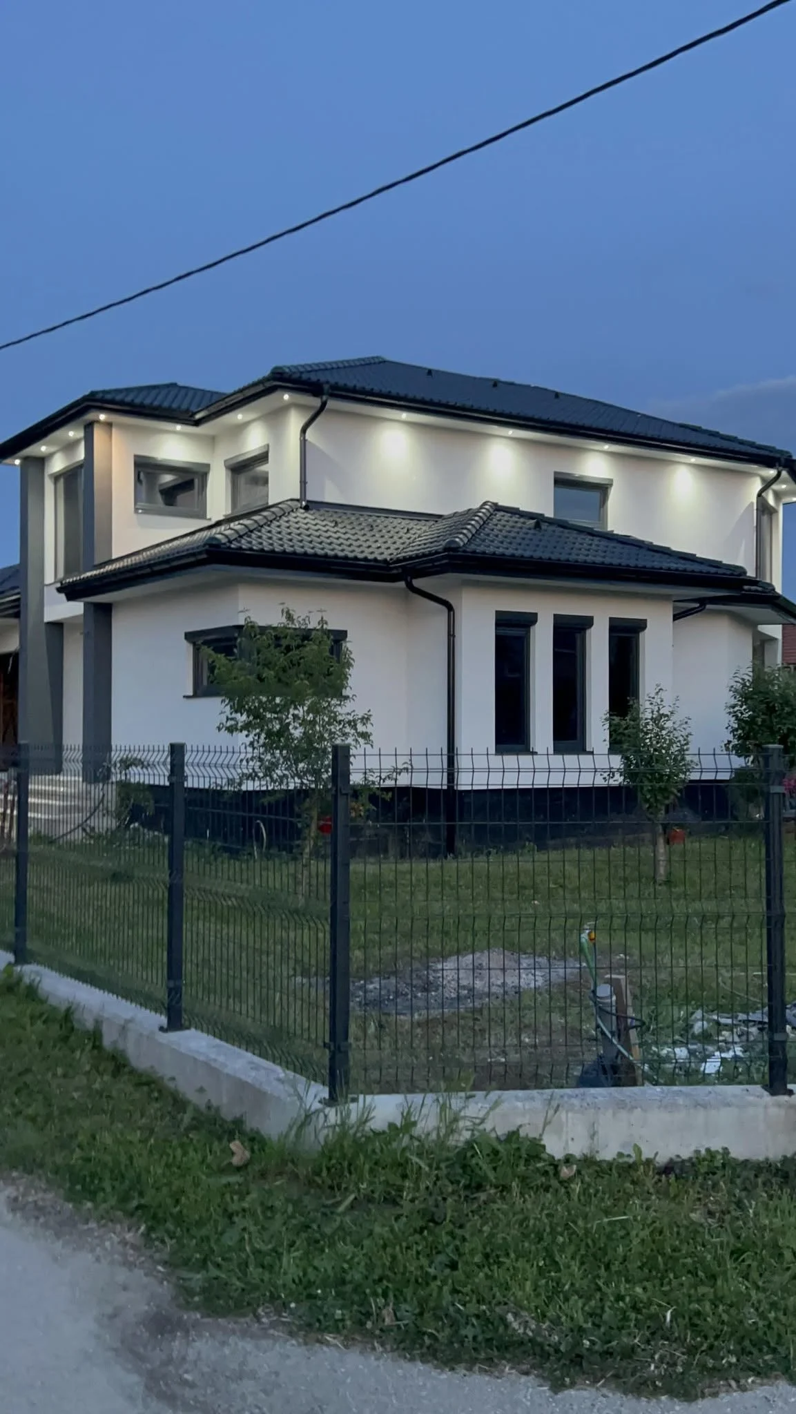 ADLES montažna kuća